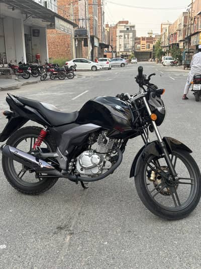 Suzuki GSX 125