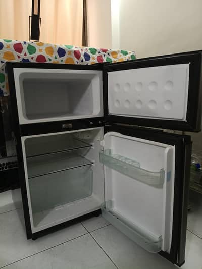Beetro Mini Fridge
