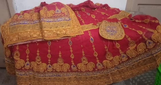 red lehnga medium size