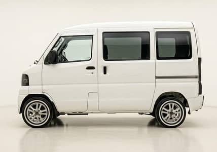 Mitsubishi Minicab Bravo 2011