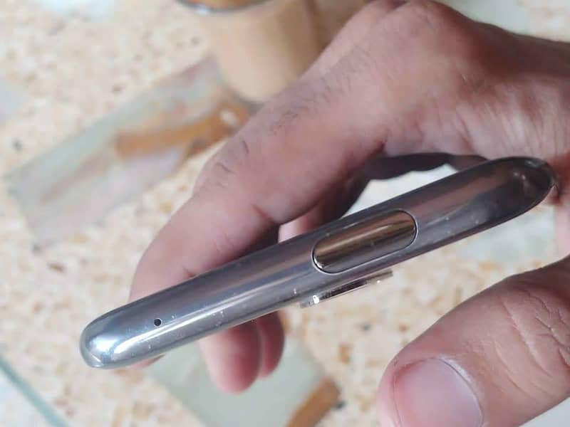 One Plus 7 Pro 1