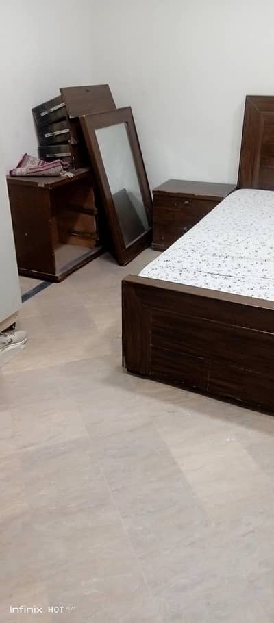 bed set urgent for sale