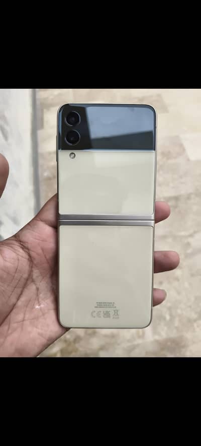 Samsung Mobile Z Flip 3
