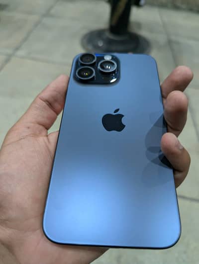 iphone 15pro max 256gb FU