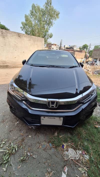 Honda City 1.5 Aspire CVT 2022 | First Owner | Family Used