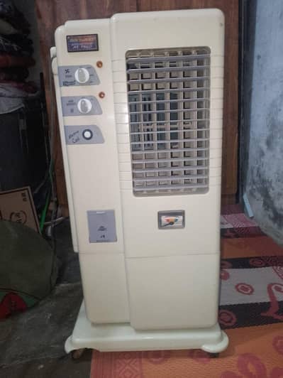 Excellent Condition Air Cooler for Sale – Instant Cooling!