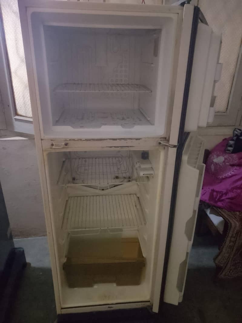 refrigerator 1
