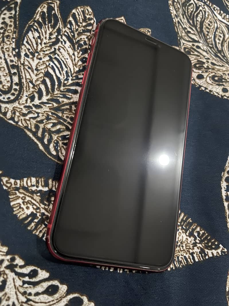 Apple iPhone 11 0