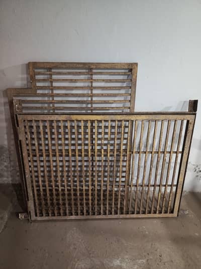 iron safety grill fence