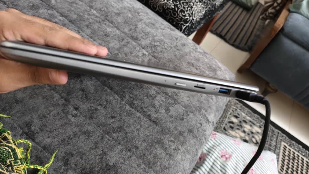 Notebook 9 pro I7 8th Gen 360 touch 3