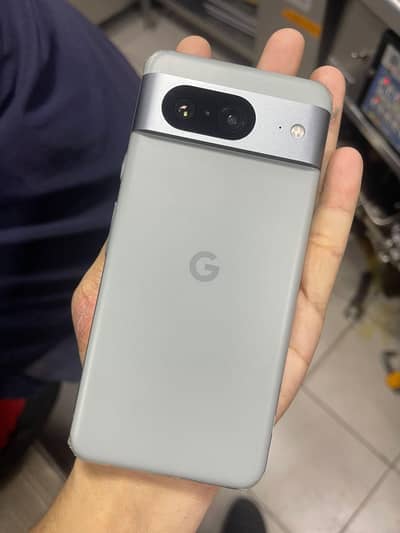 Google Pixel 8