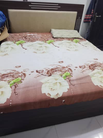 selling my bed with mattress