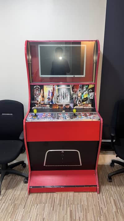 Arcade Video Game Machine | 24" Screen | 300 Built-in Games | Excellen