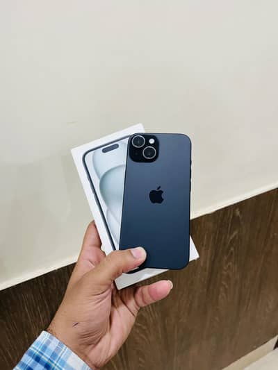 Apple iPhone 15