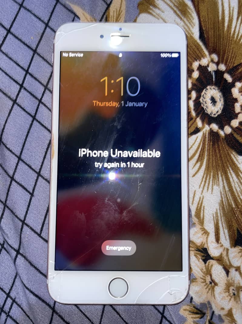 Apple iPhone 7 Plus 2