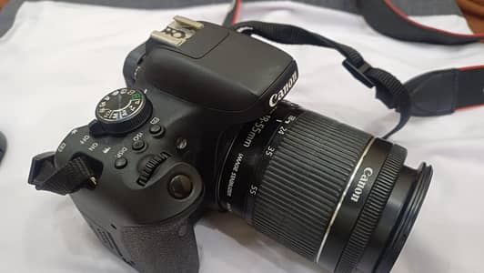 canon 100 DSLR