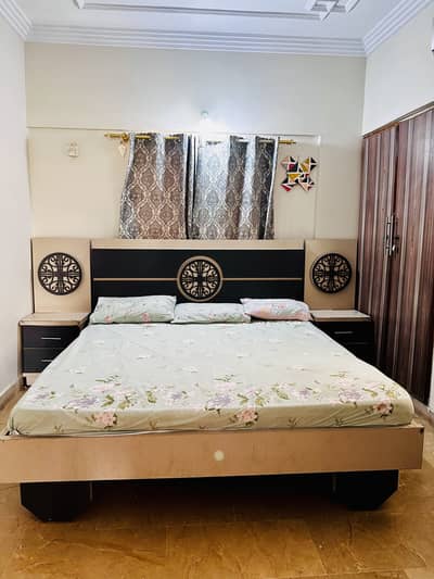 Bed set along with mattress