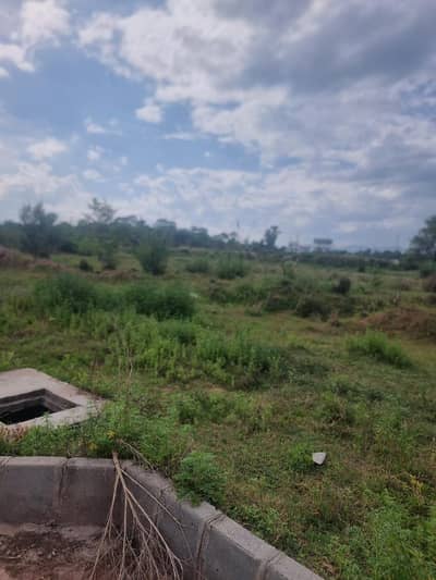 10 marla plot for sale in CDA park enclave phase 3 Islamabad