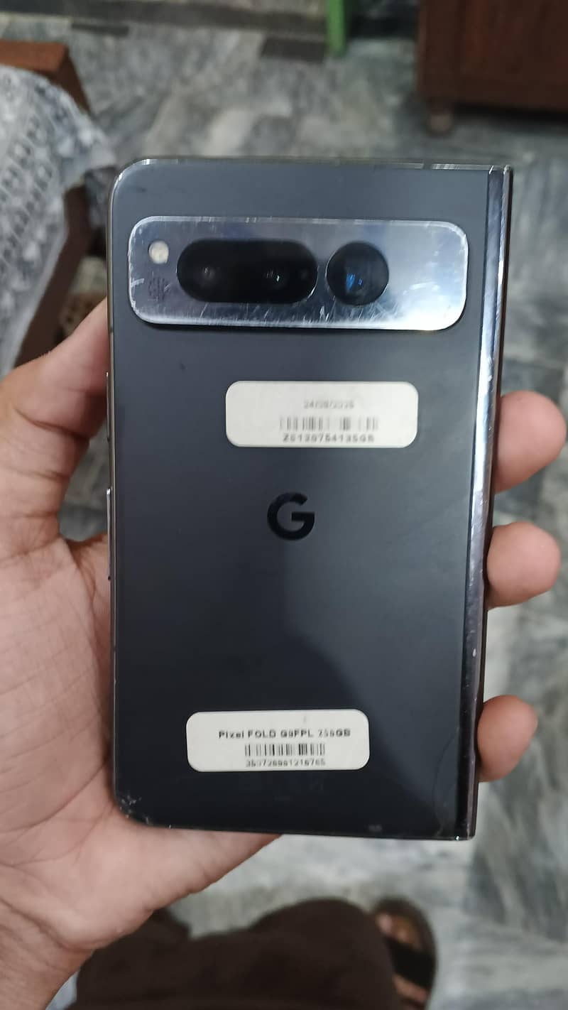 Google Pixel Fold 4