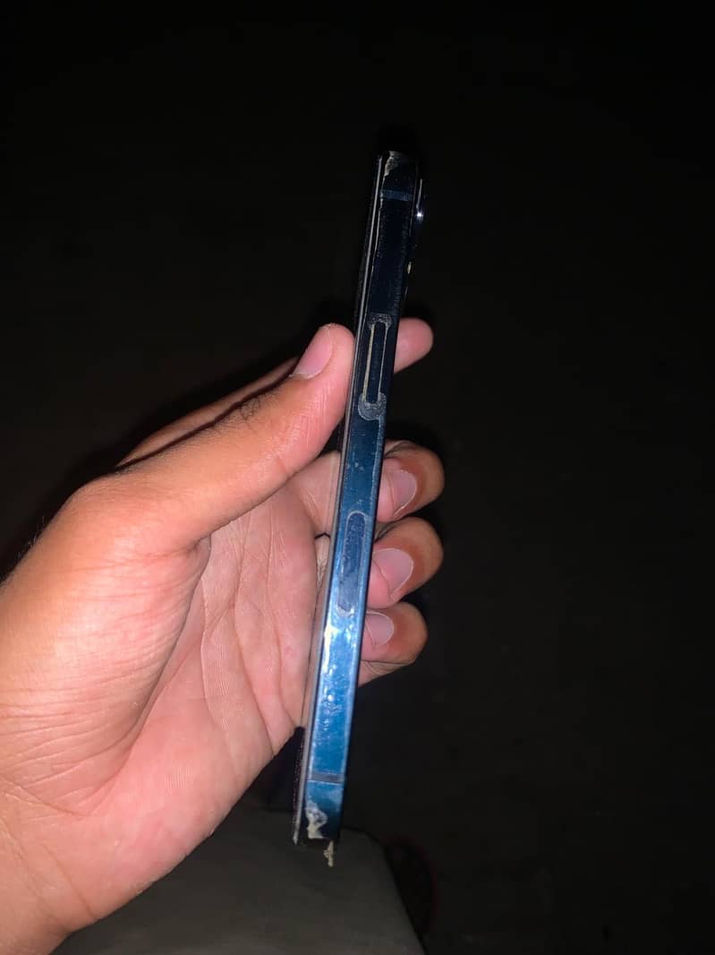 Ipone 13 4