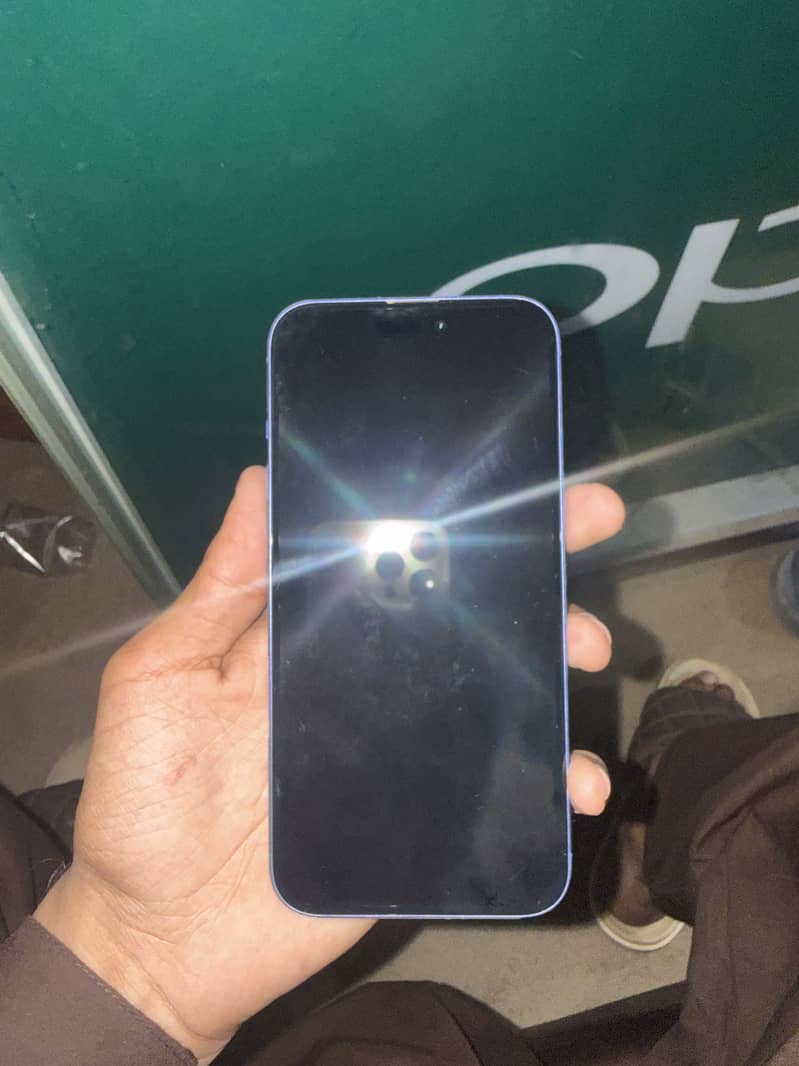 Apple iPhone 16 Plus 1