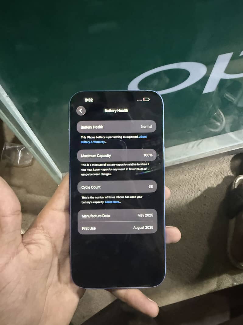 Apple iPhone 16 Plus 2