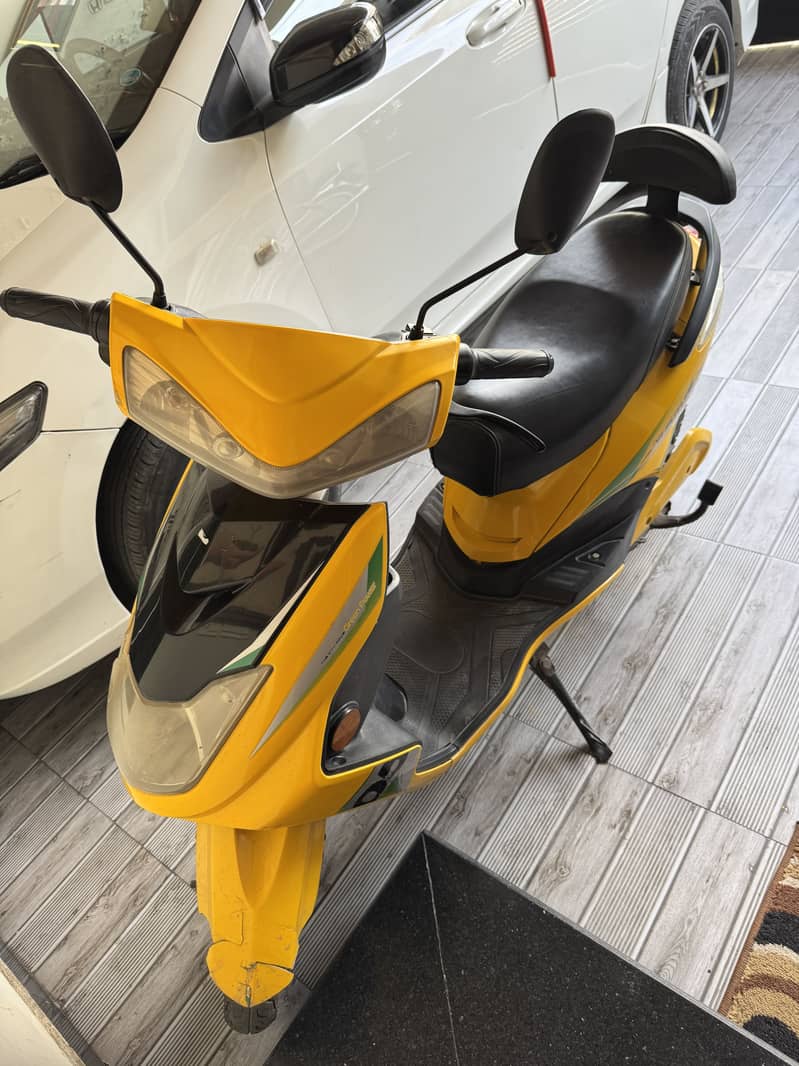 Scooty 2