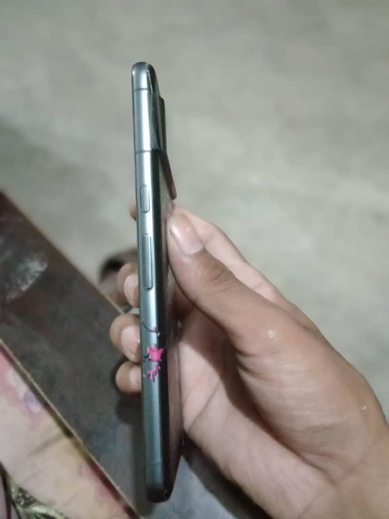 Google Pixel 8 Pro 4