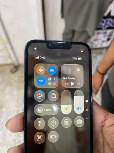 Apple iPhone 13
