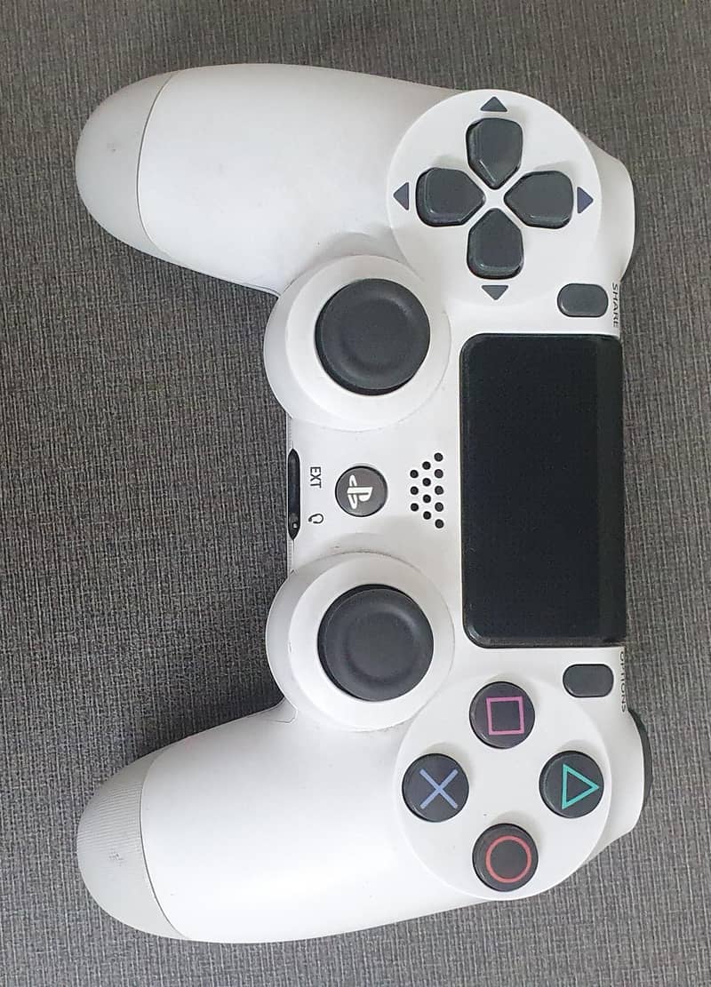 ps4 controllers. 2