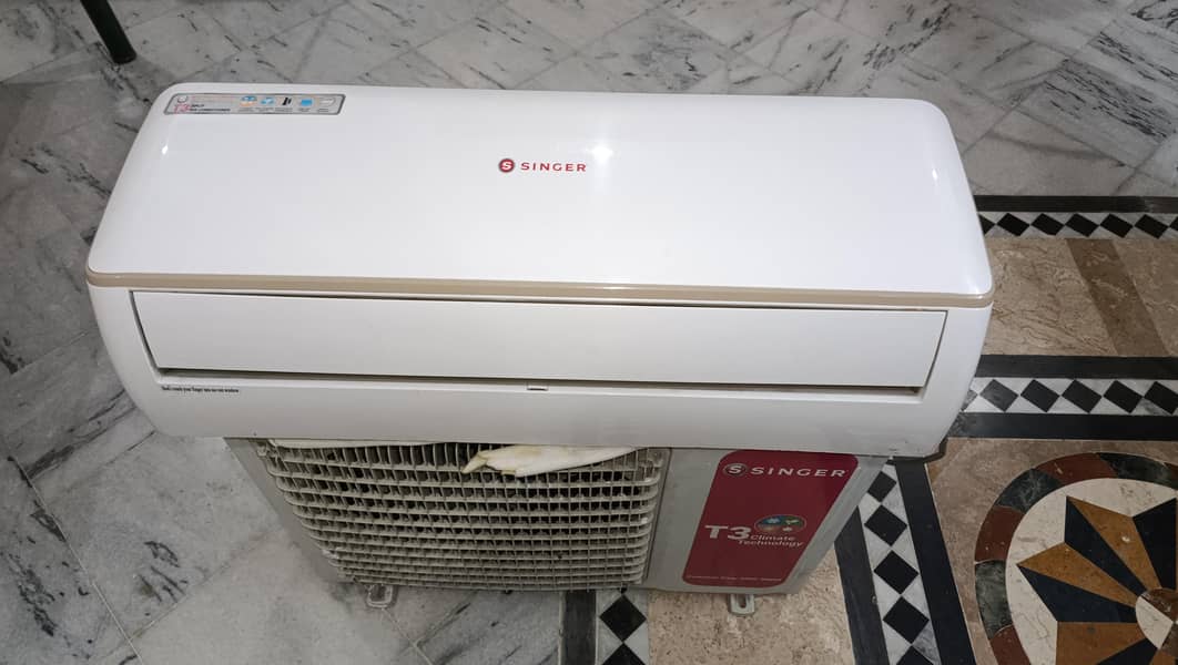 Singer Ac 0