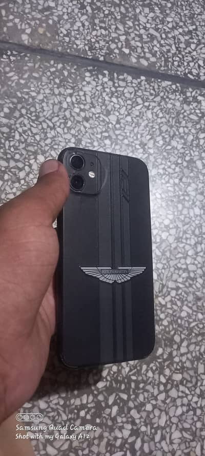 Apple iPhone 11