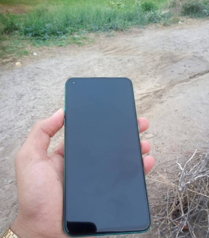 One Plus 8T 1