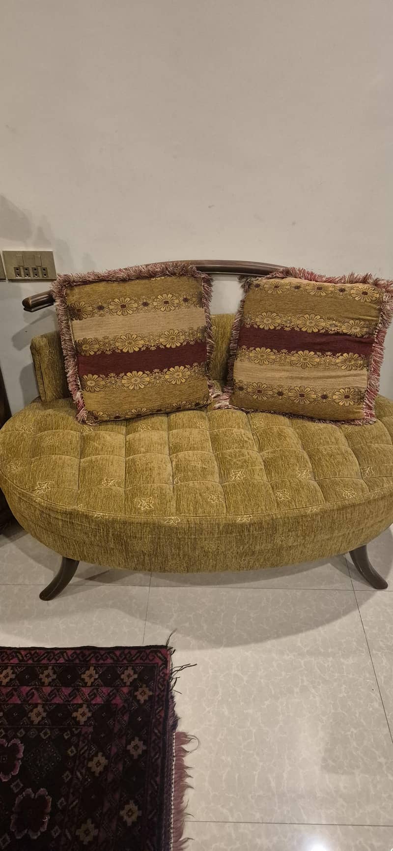 2 seater sofa 1