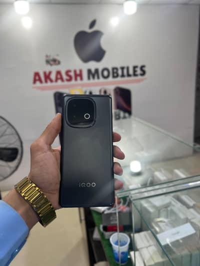 Vivo iQOO Neo10