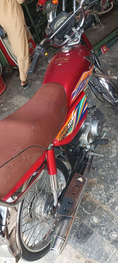 Honda CD motorcycle 2020 model letter kata hua 0307708988