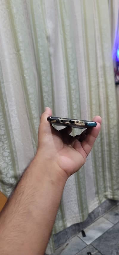 not 8 6gb 128gb only mobile only side fingerprint off