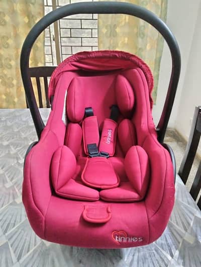 Baby Carrier and Car Seat (Tinnies)