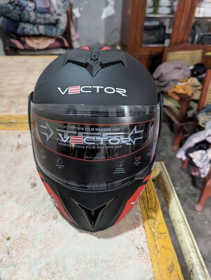 vector Helmet 0