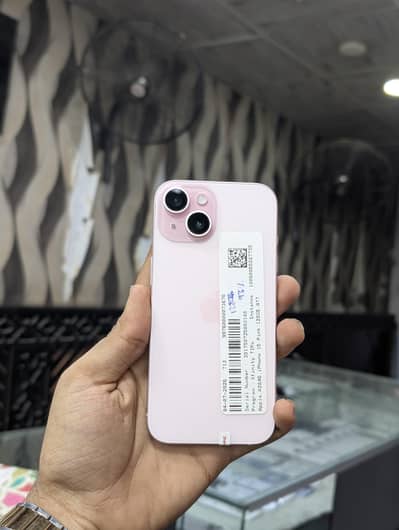 Apple iPhone 15
