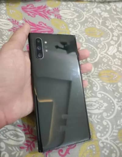 Samsung Mobile Note 10 Plus 10/10 with box