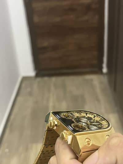 Brand new watch looking for sale