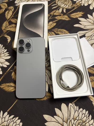 Apple iPhone 15 Pro Max
