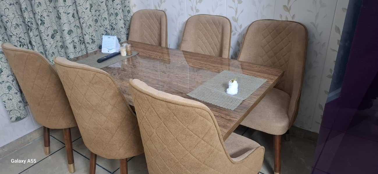 dinning table 0