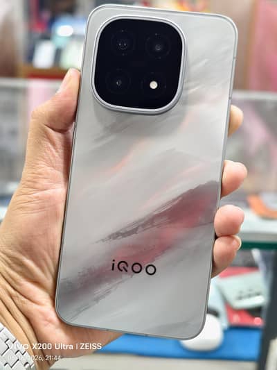 IQOO 15 Flagship Killer
