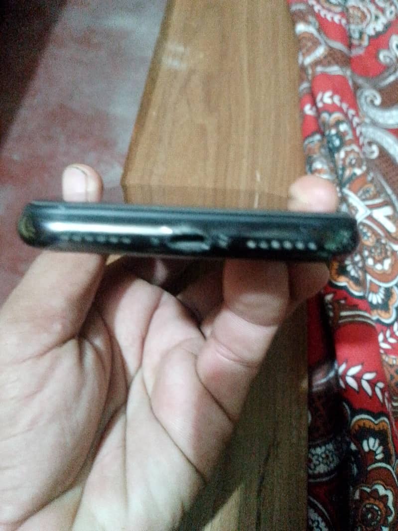 Apple iPhone X 2