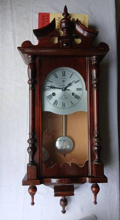 Wall Clock Vintage Style by Polaris