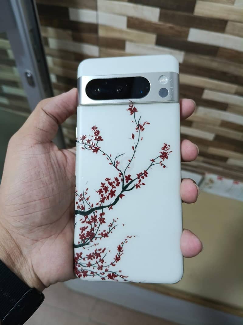 Google Pixel 8 Pro 0