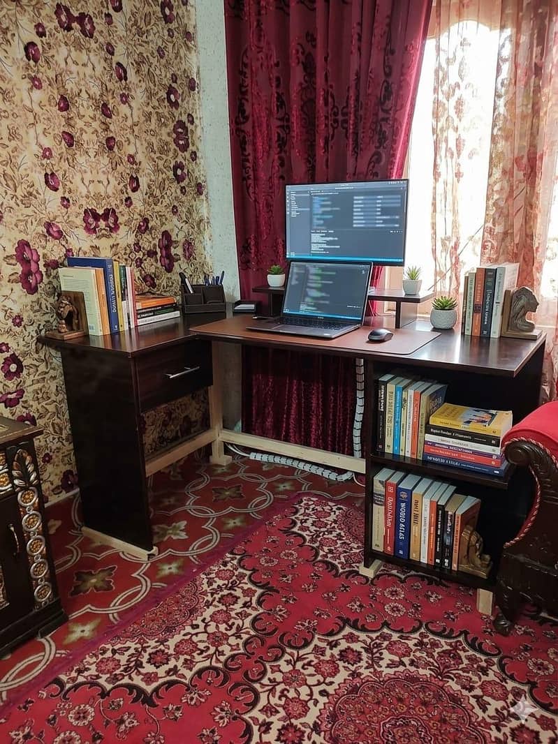 corner table 0