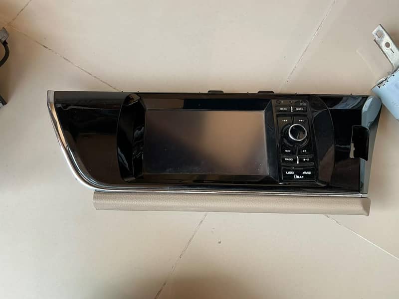 Corolla altis LCD panel 0